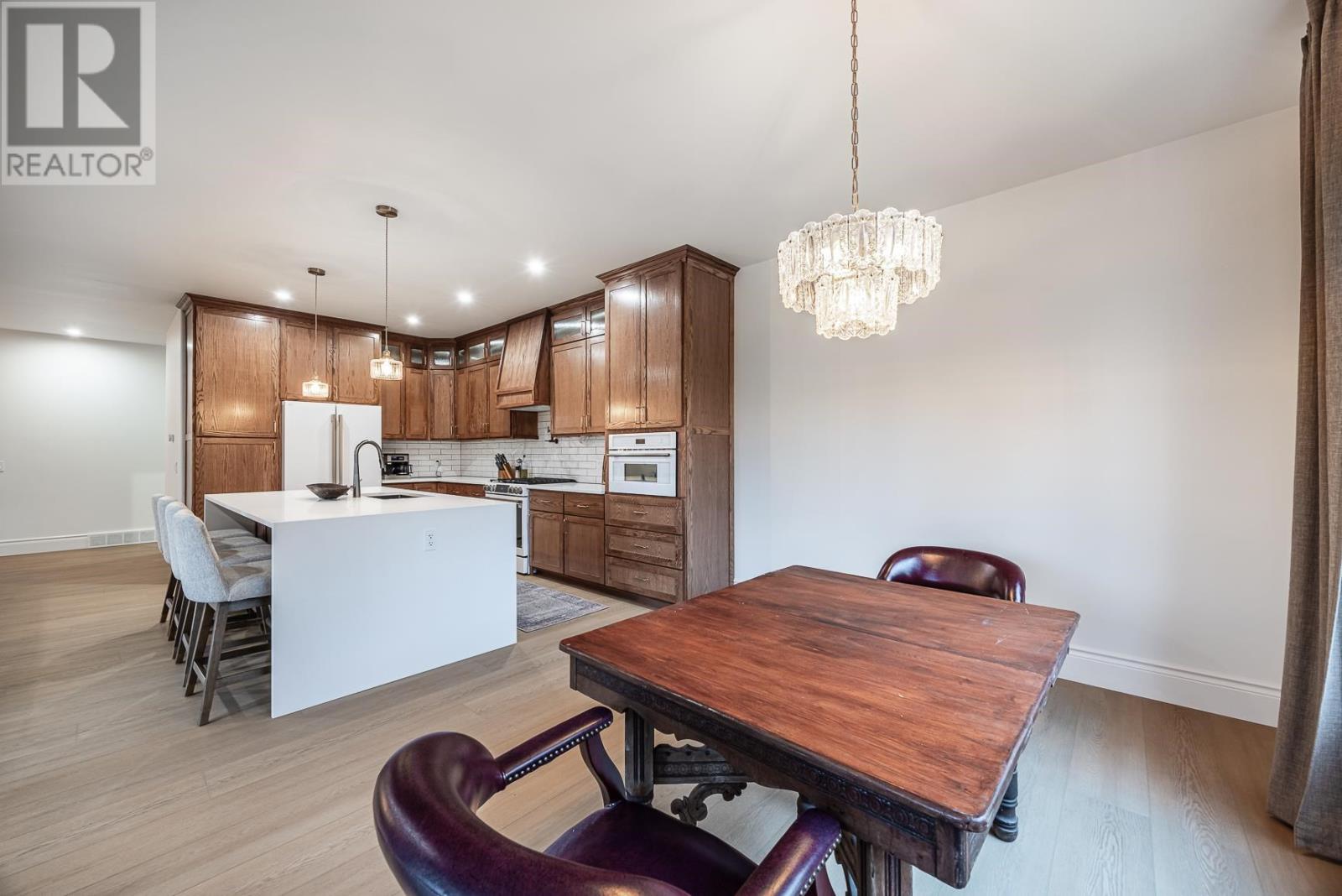 126 Queensgate Blvd, Sault Ste. Marie, Ontario  P6A 6Y4 - Photo 13 - SM262594