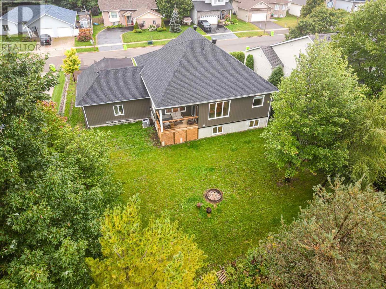 126 Queensgate Blvd, Sault Ste. Marie, Ontario  P6A 6Y4 - Photo 47 - SM262594