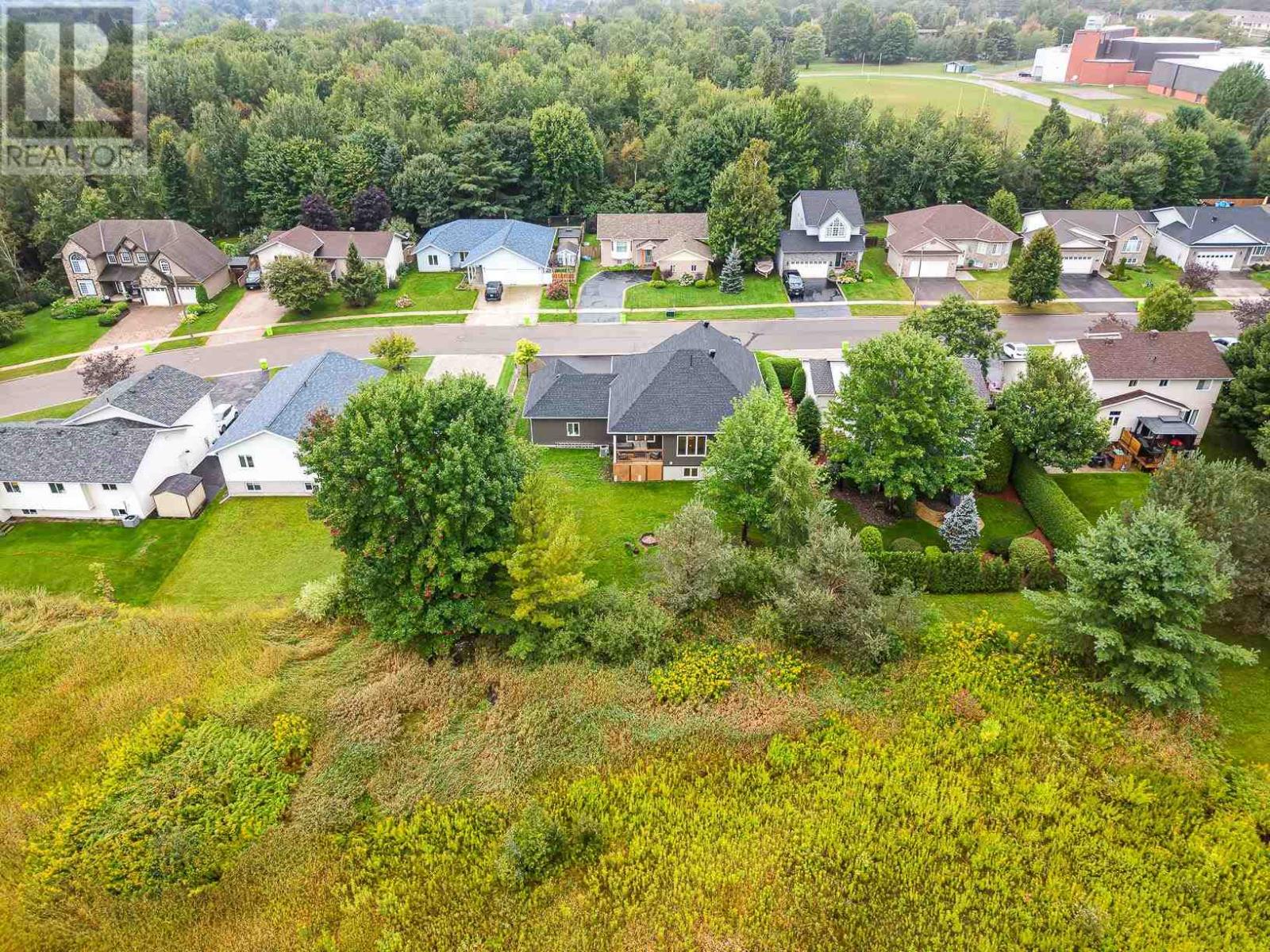 126 Queensgate Blvd, Sault Ste. Marie, Ontario  P6A 6Y4 - Photo 48 - SM262594