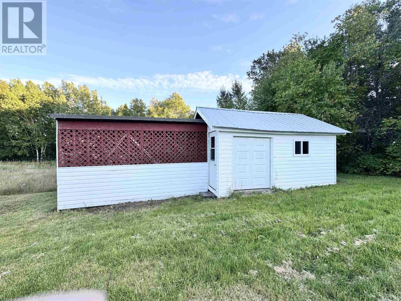 3 Fontaine Dr, Chapleau, Ontario  P0M 1K0 - Photo 18 - SM262598