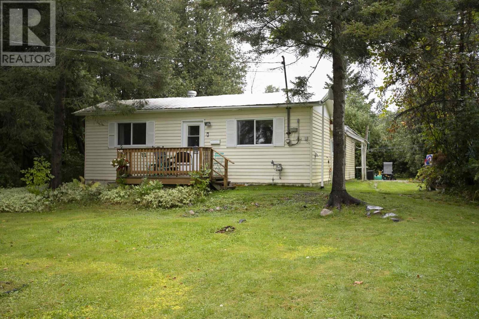 5 Pilgrim St, Bruce Mines, Ontario P0R 1C0 - Photo 6 - SM262600