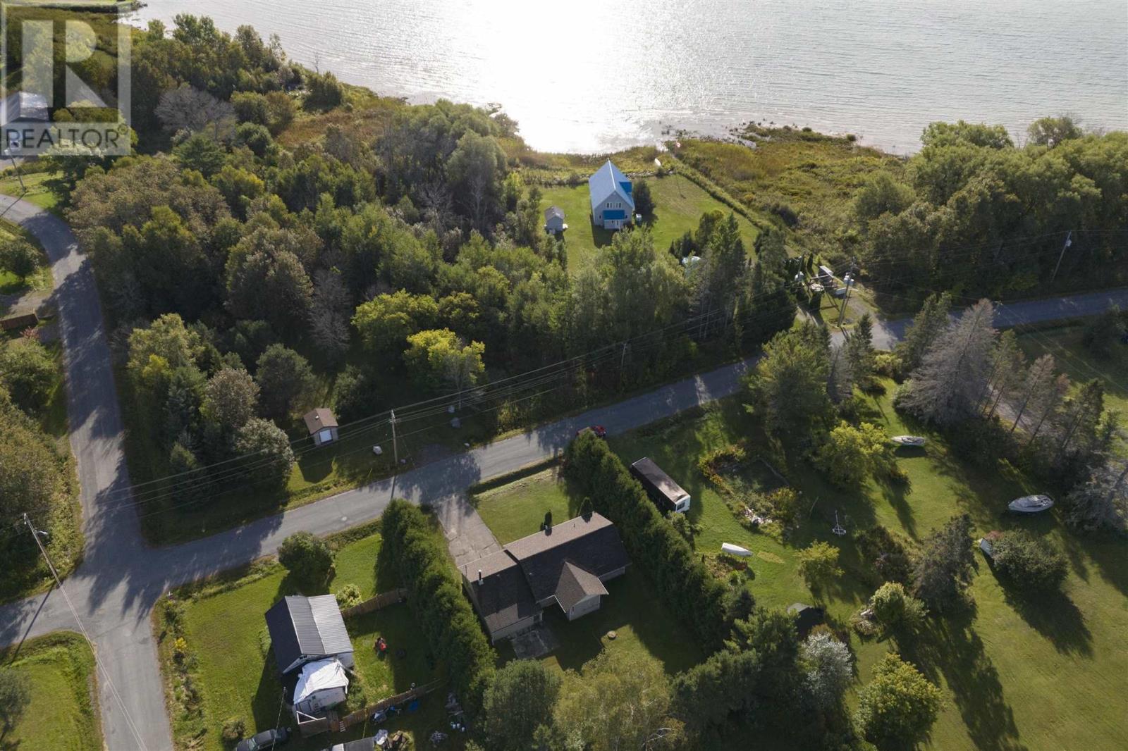 17 Prout St, Bruce Mines, Ontario P0R 1C0 - Photo 3 - SM262613