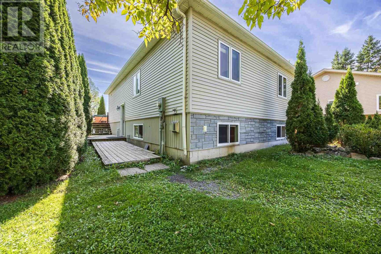 515 River Rd, Sault Ste. Marie, Ontario P6A 5K9 - Photo 5 - SM262614
