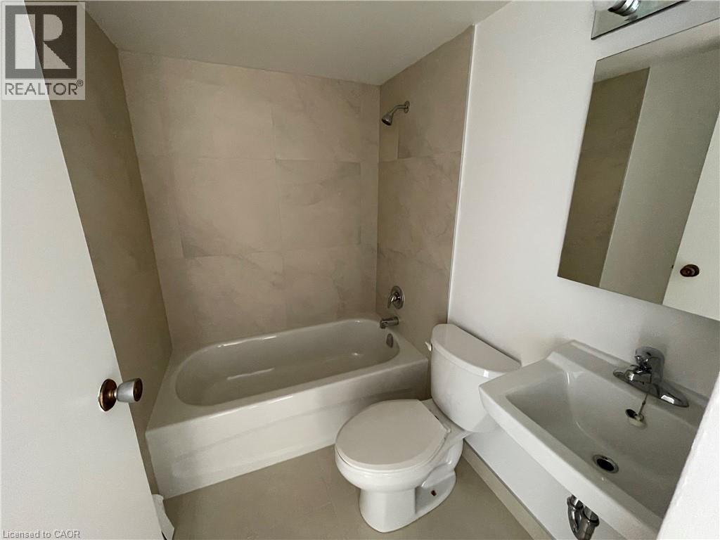 340 Concession Street Unit# 304, Hamilton, Ontario  L9A 1B6 - Photo 13 - 40865067