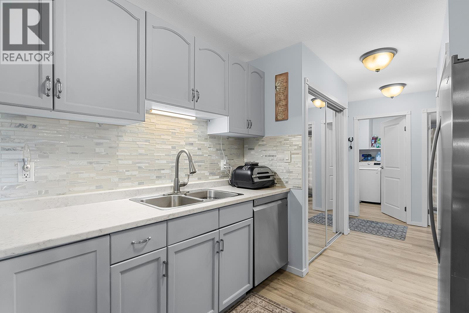 3842 Gordon Drive Unit# 133, Kelowna, British Columbia  V1W 3G5 - Photo 8 - 10400973