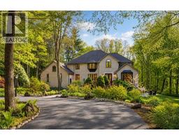 18 ELDER Crescent, Ancaster, Ontario
