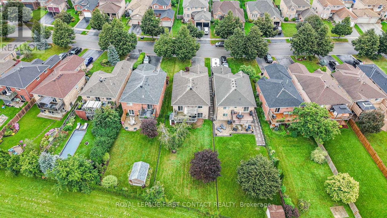 22 Logan Court, Barrie, Ontario  L4N 8G9 - Photo 38 - S13778436