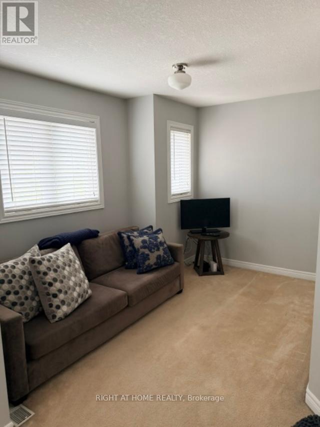 5383 Haldimand Crescent, Burlington, Ontario  L7L 7E5 - Photo 12 - W13809518