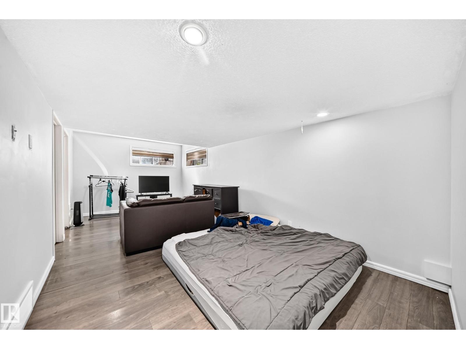 17311 120 ST NW NW
