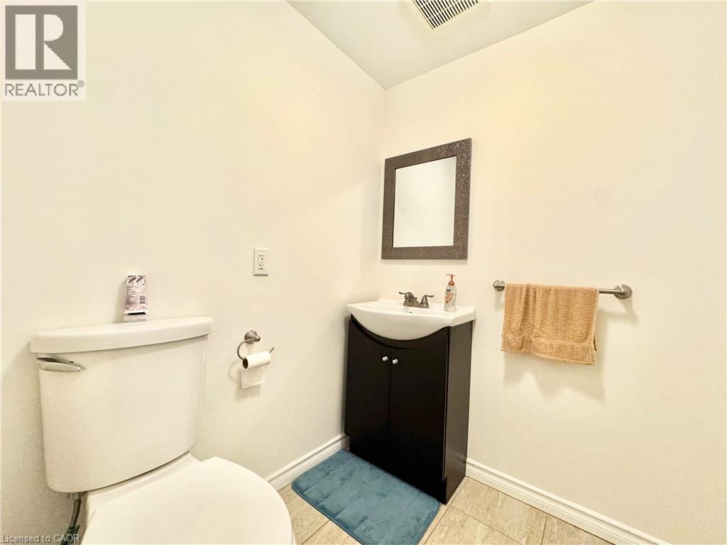 1335 Countrystone Drive, Kitchener, Ontario  N2N 3R9 - Photo 12 - 40859393