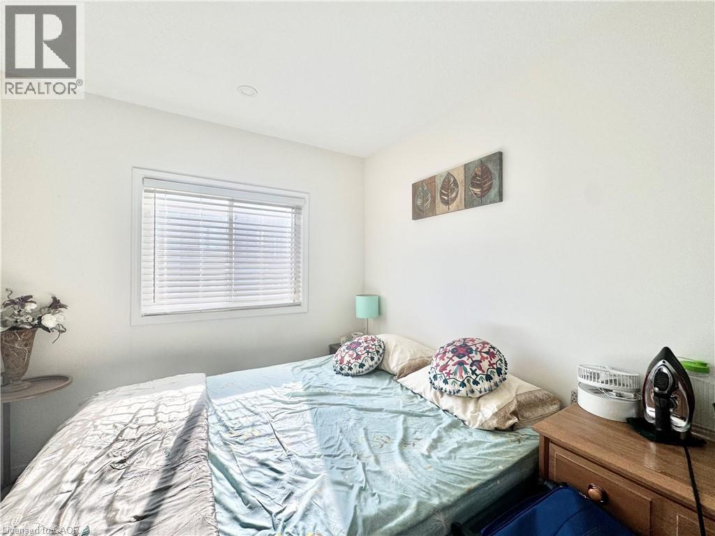 1335 Countrystone Drive, Kitchener, Ontario  N2N 3R9 - Photo 11 - 40859393