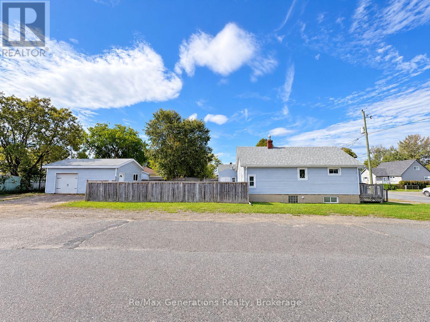 447 Rita Street, Thunder Bay, Ontario  P7A 1H8 - Photo 20 - X13810094