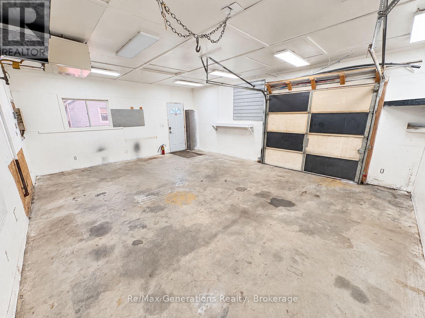 447 Rita Street, Thunder Bay, Ontario  P7A 1H8 - Photo 22 - X13810094