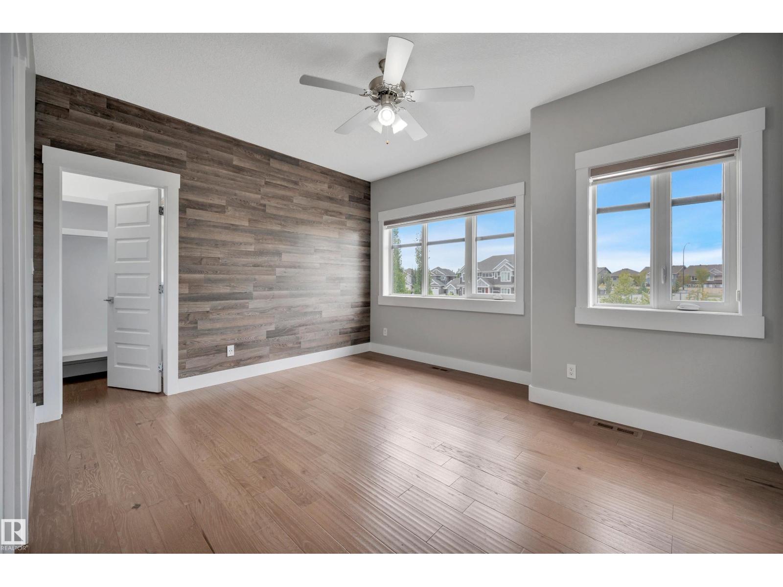 9054 24 AV SW photo 57
