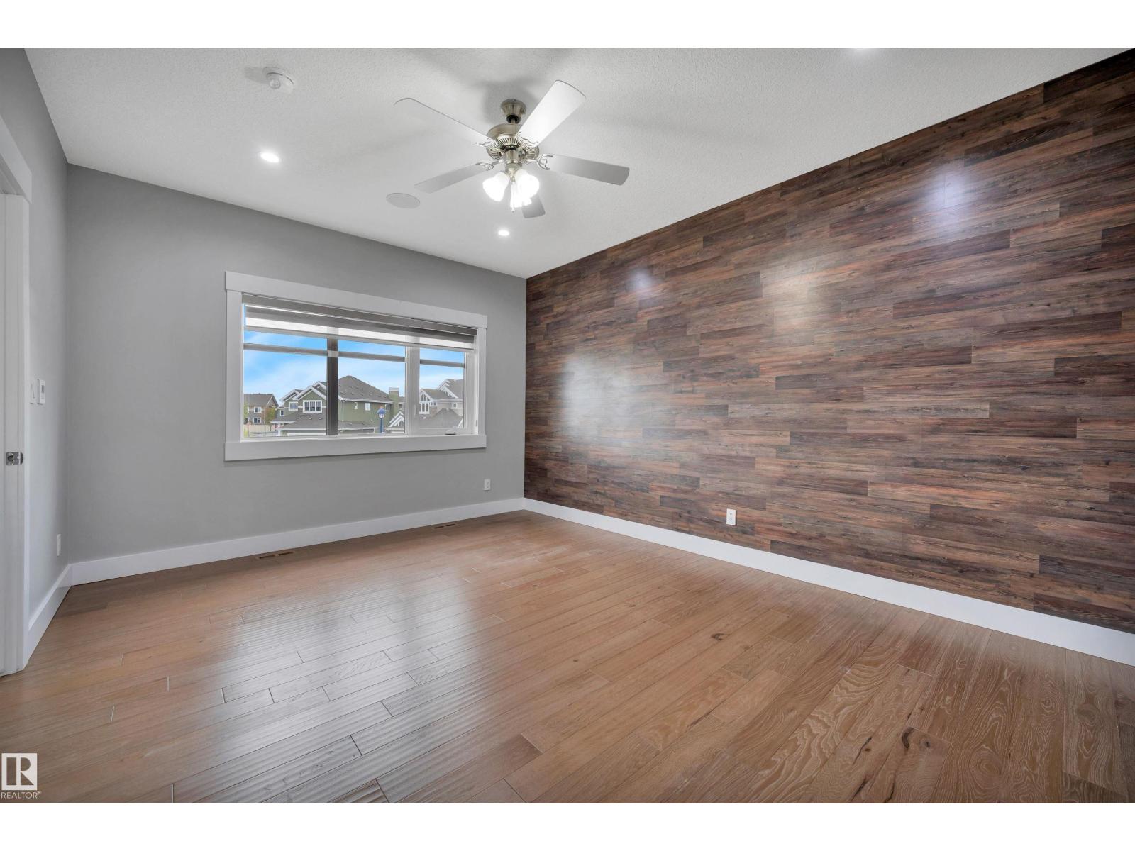 9054 24 AV SW photo 48