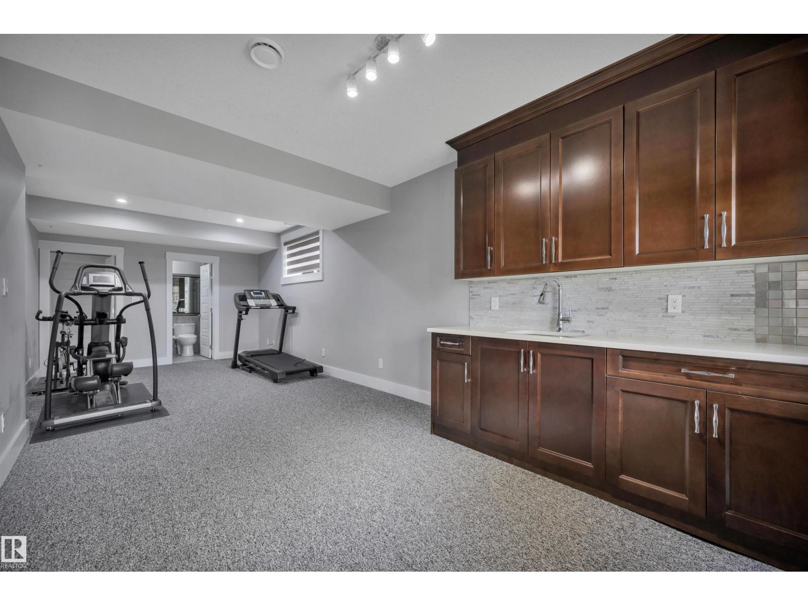 9054 24 AV SW photo 61