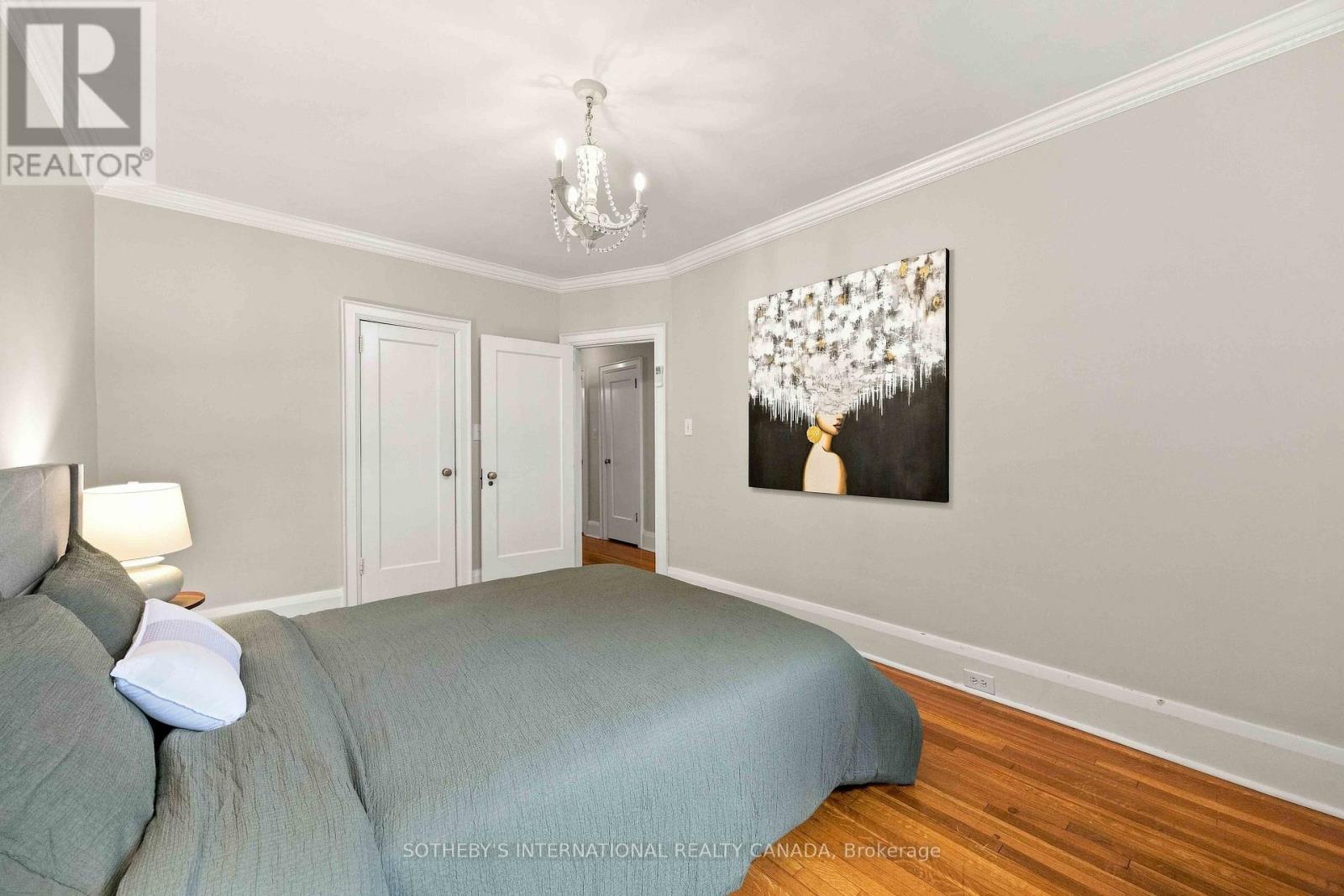 Upper - 14 Kilbarry Road, Toronto, Ontario  M5P 1K5 - Photo 14 - C13777752