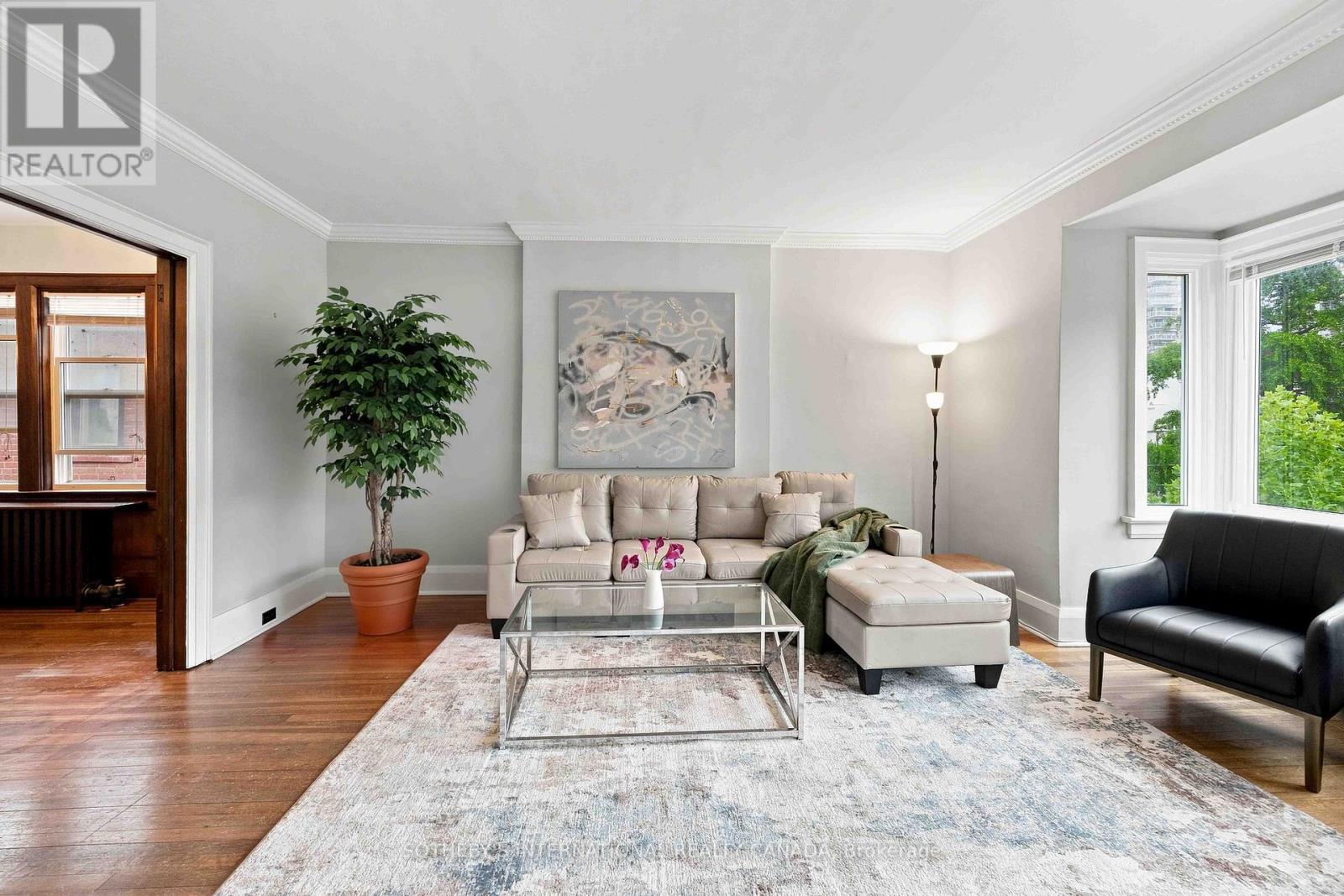 Upper - 14 Kilbarry Road, Toronto, Ontario  M5P 1K5 - Photo 5 - C13777752
