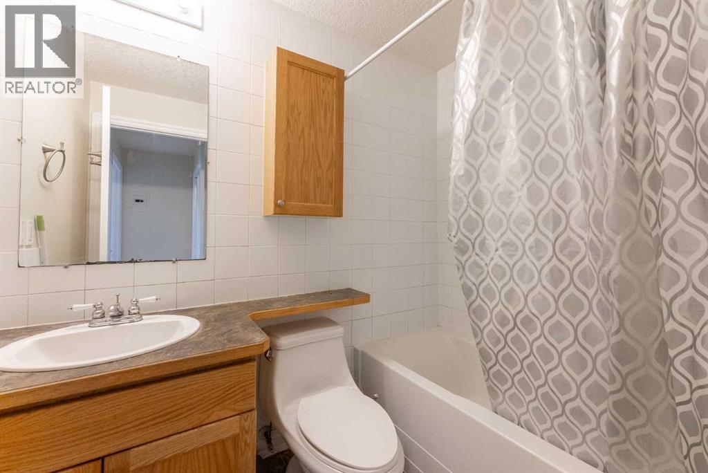 3, 218 Mayor Magrath Drive N, Lethbridge, Alberta  T1H 3P8 - Photo 15 - A2346322