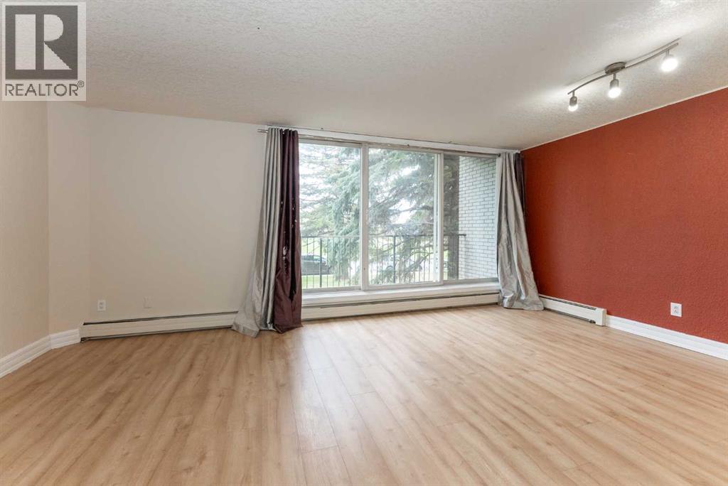 3, 218 Mayor Magrath Drive N, Lethbridge, Alberta  T1H 3P8 - Photo 7 - A2346322