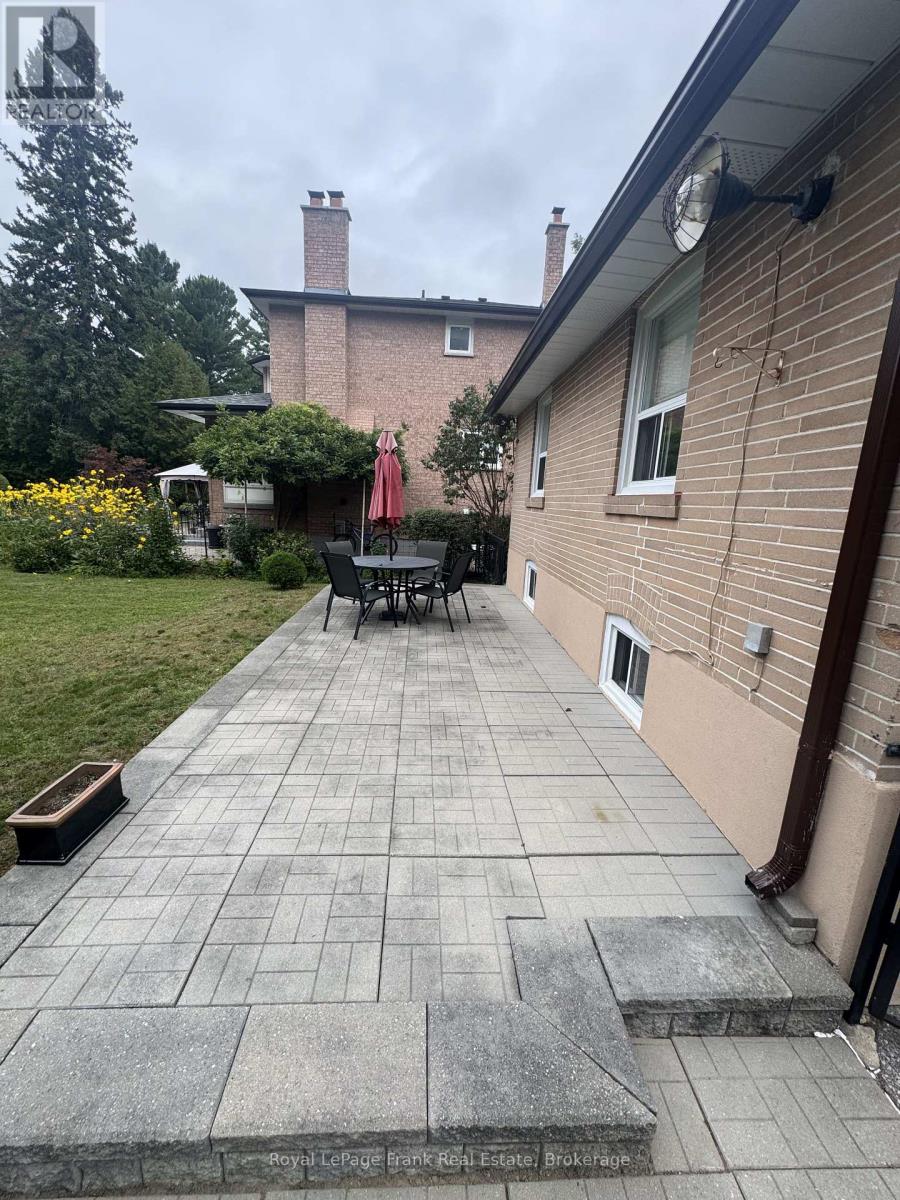 20 Gladys Road, Toronto, Ontario  M1C 1C6 - Photo 17 - E13810268