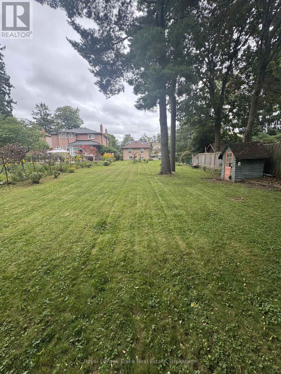 20 Gladys Road, Toronto, Ontario  M1C 1C6 - Photo 18 - E13810268