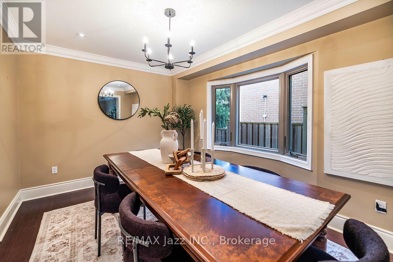 106 Tilman Circle, Markham, Ontario  L3P 5V3 - Photo 9 - N13810196