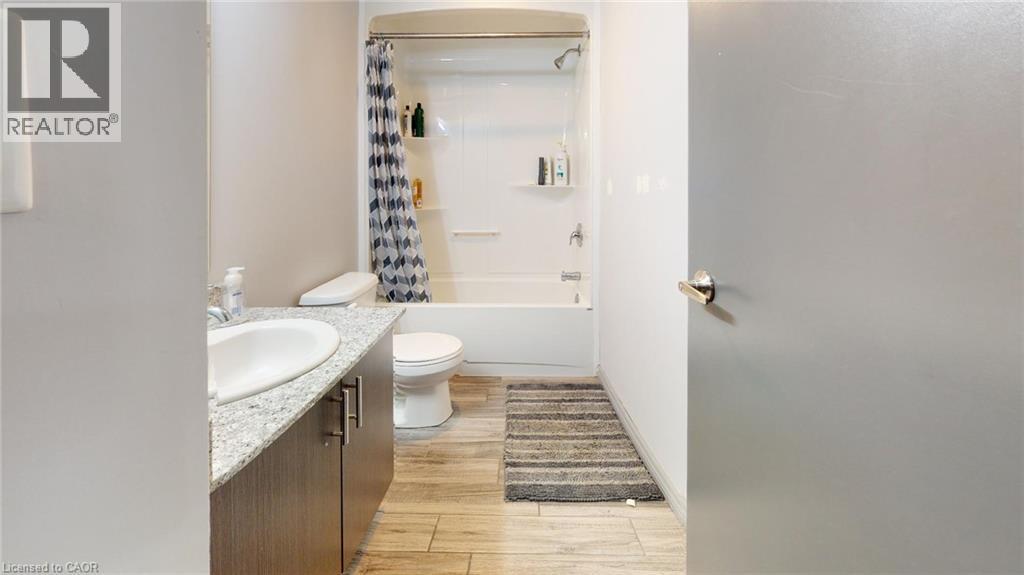 275 Larch Street Unit# B215, Waterloo, Ontario  N2L 3R2 - Photo 7 - 40865160