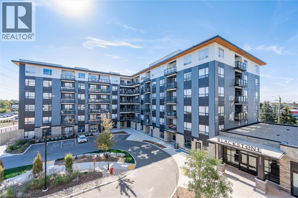 251 Northfield Drive E Unit# 521, Waterloo, Ontario N2K 0G9 - Photo 1 - 40864727