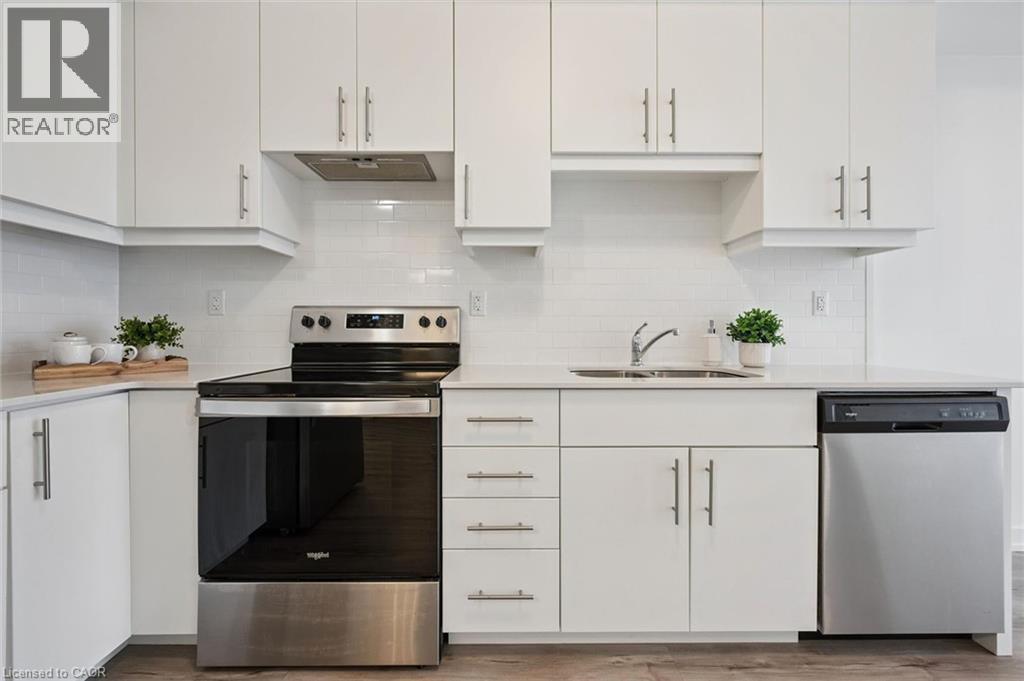 251 Northfield Drive E Unit# 521, Waterloo, Ontario N2K 0G9 - Photo 12 - 40864727