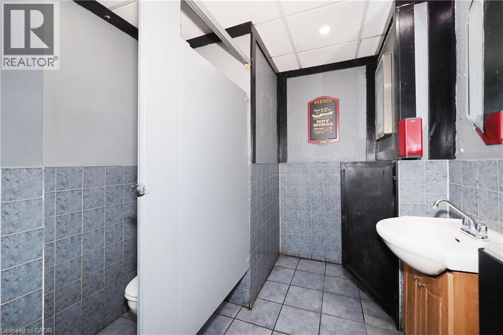 707 E King Street E, Cambridge, Ontario  N3H 3N8 - Photo 26 - 40863829