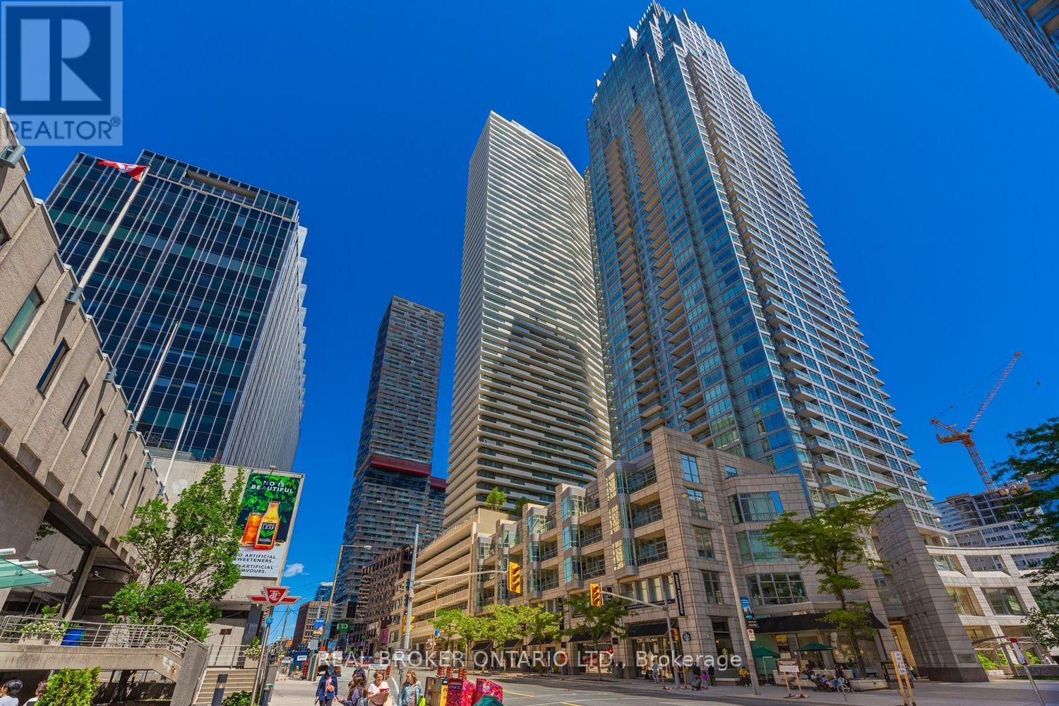 4207 - 2221 Yonge Street, Toronto, Ontario  M4S 2B4 - Photo 20 - C13810104