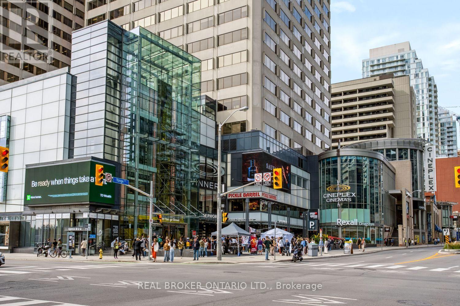 4207 - 2221 Yonge Street, Toronto, Ontario  M4S 2B4 - Photo 23 - C13810104