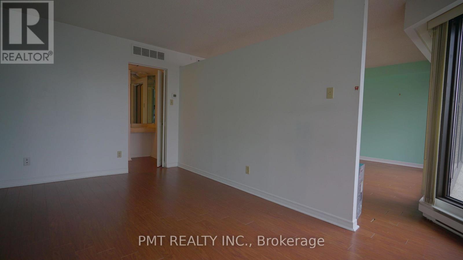 3107 - 65 Harbour Square, Toronto, Ontario  M5J 2L4 - Photo 7 - C13810202