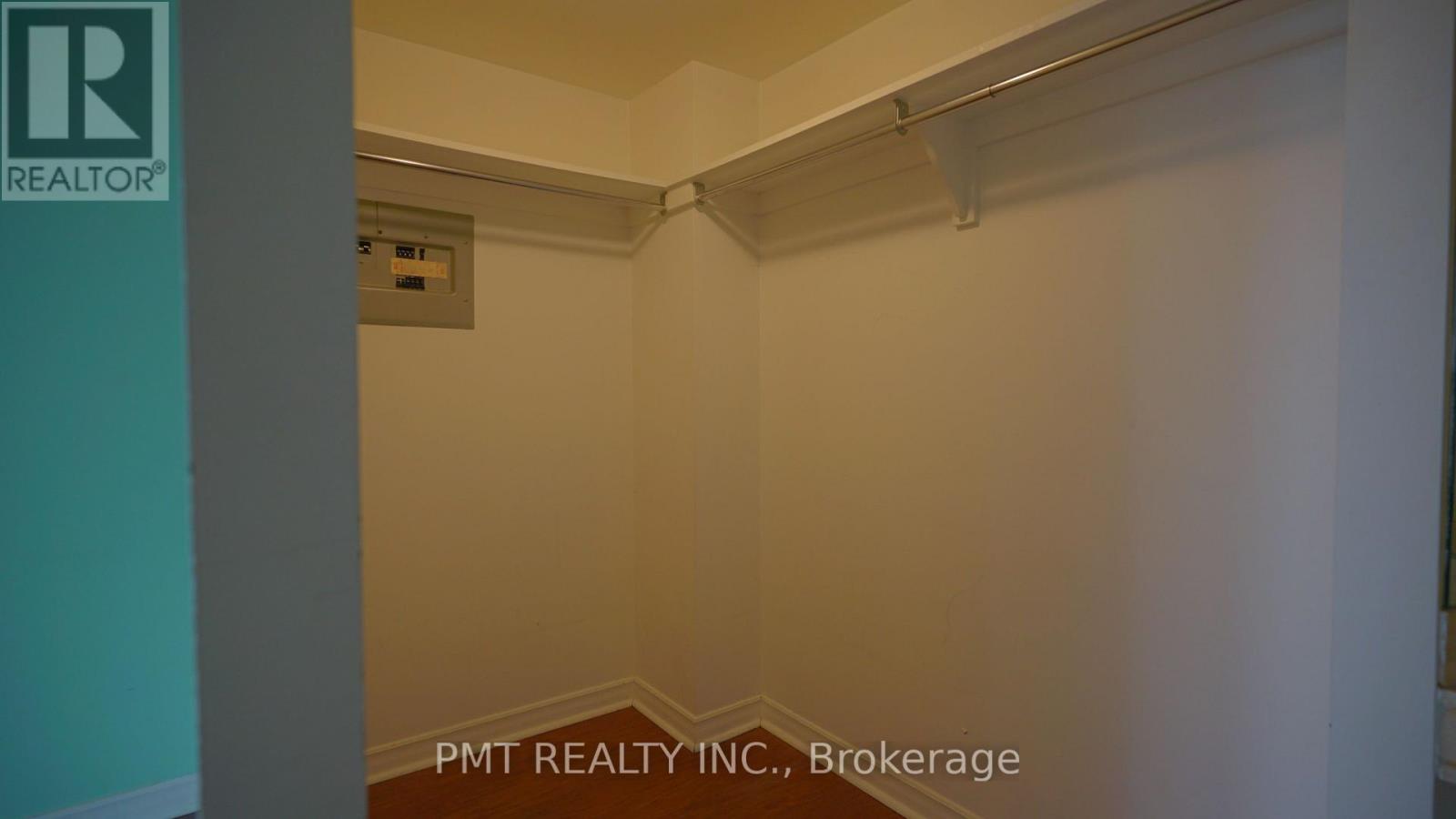 3107 - 65 Harbour Square, Toronto, Ontario  M5J 2L4 - Photo 9 - C13810202
