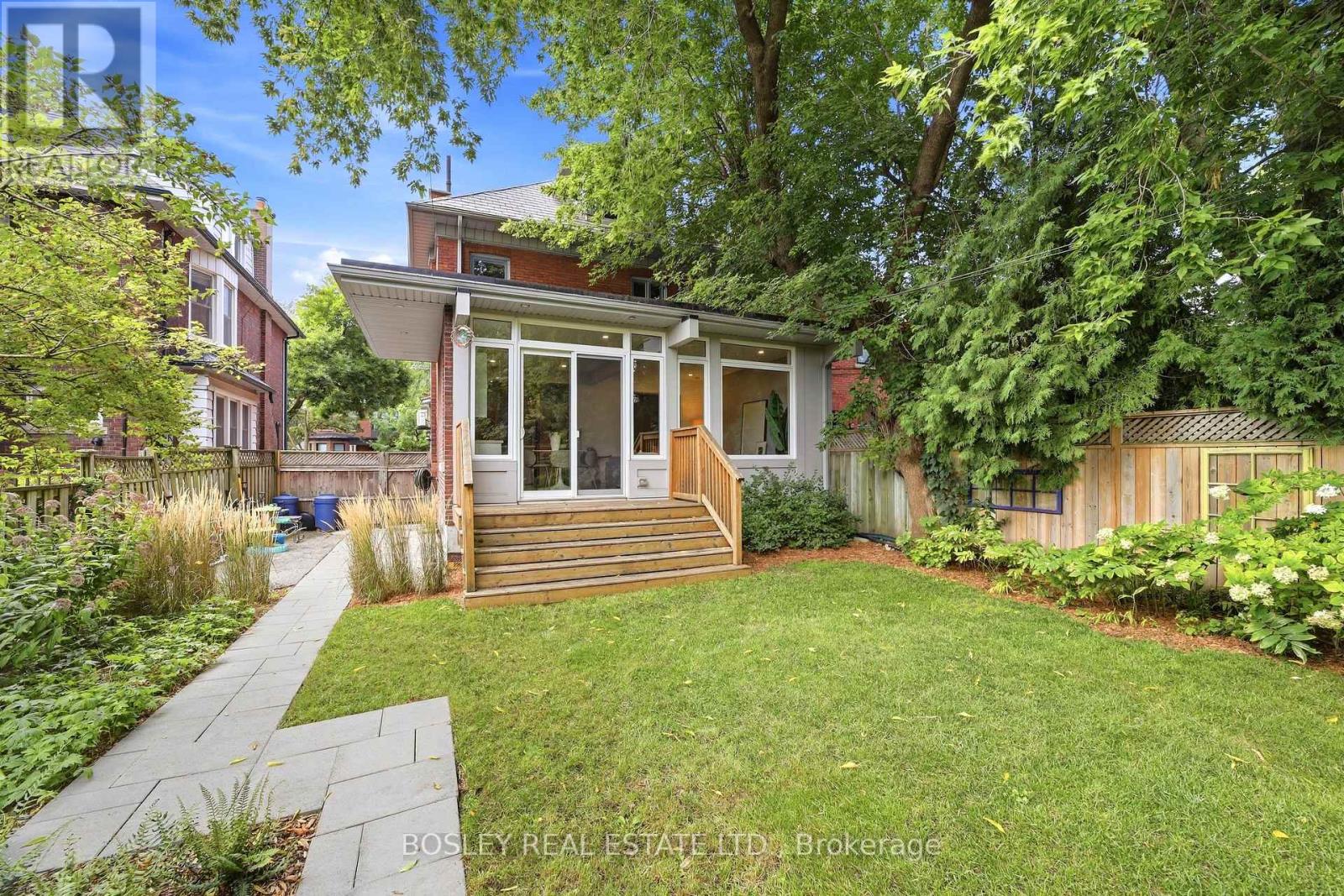 123 Havelock Street, Toronto, Ontario  M6H 3B7 - Photo 38 - C13810220