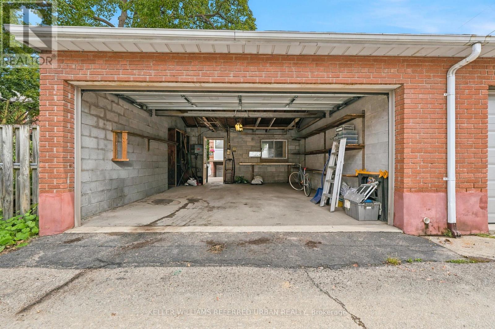 146 Montrose Avenue, Toronto, Ontario  M6J 2T7 - Photo 43 - C13810332