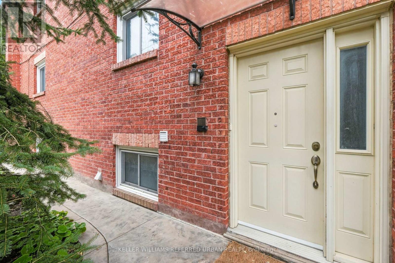 146 Montrose Avenue, Toronto, Ontario  M6J 2T7 - Photo 49 - C13810332