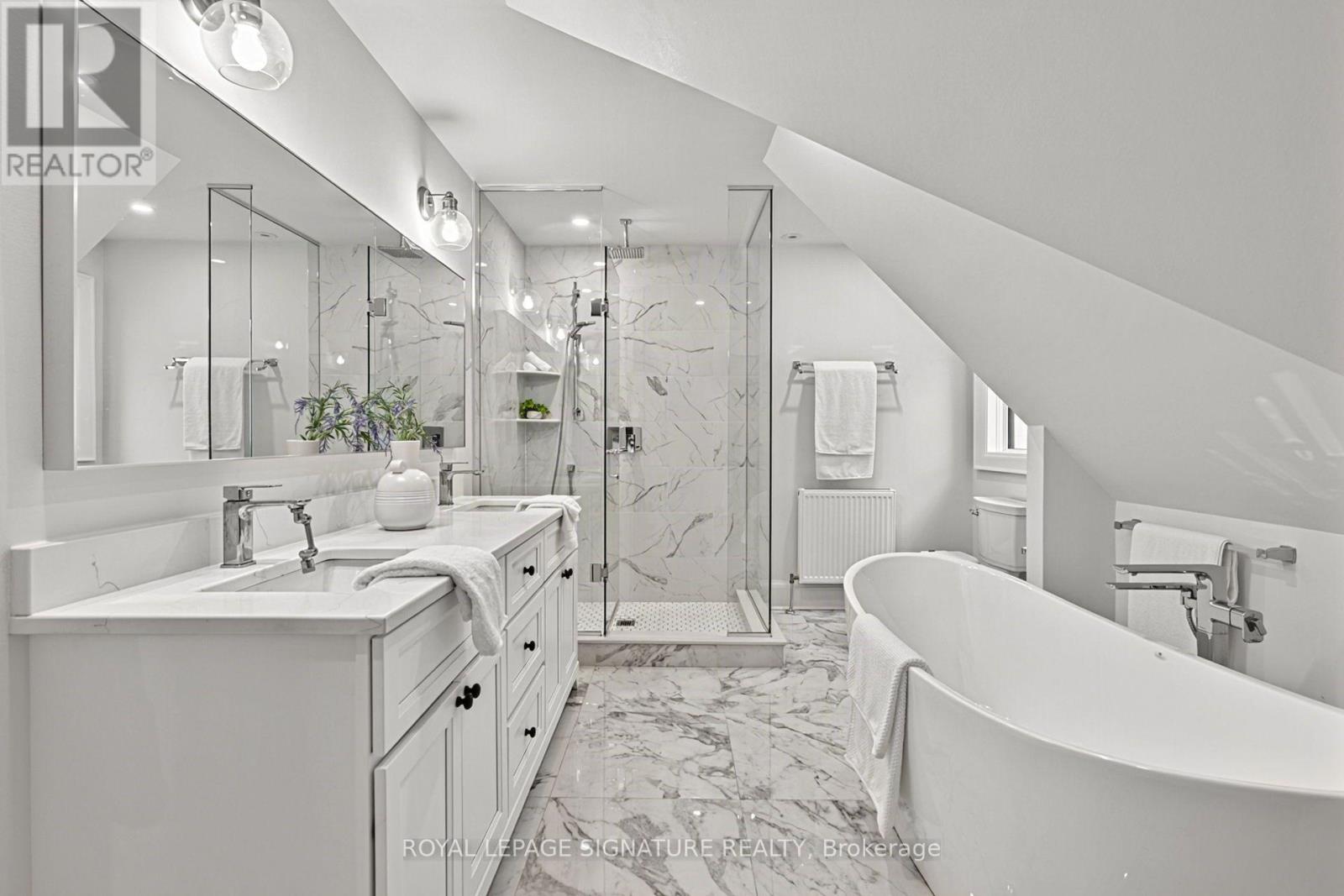 96 Ava Road, Toronto, Ontario  M6C 1W1 - Photo 27 - C13810344