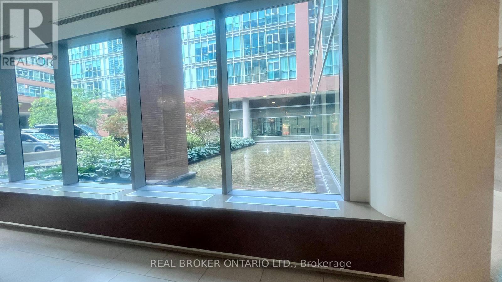 1702 - 112 George Street, Toronto, Ontario  M5A 2M5 - Photo 41 - C13810356