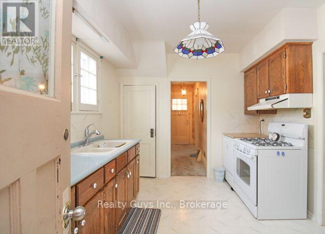 523 Armour Road, Peterborough, Ontario  K9H 1Y8 - Photo 19 - X13810264