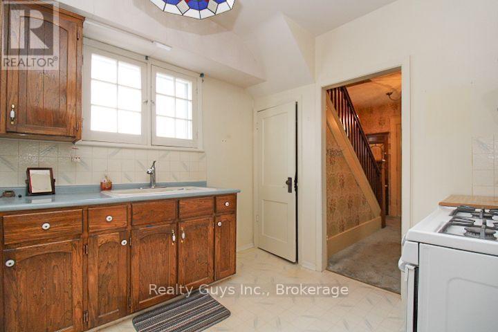 523 Armour Road, Peterborough, Ontario  K9H 1Y8 - Photo 20 - X13810264