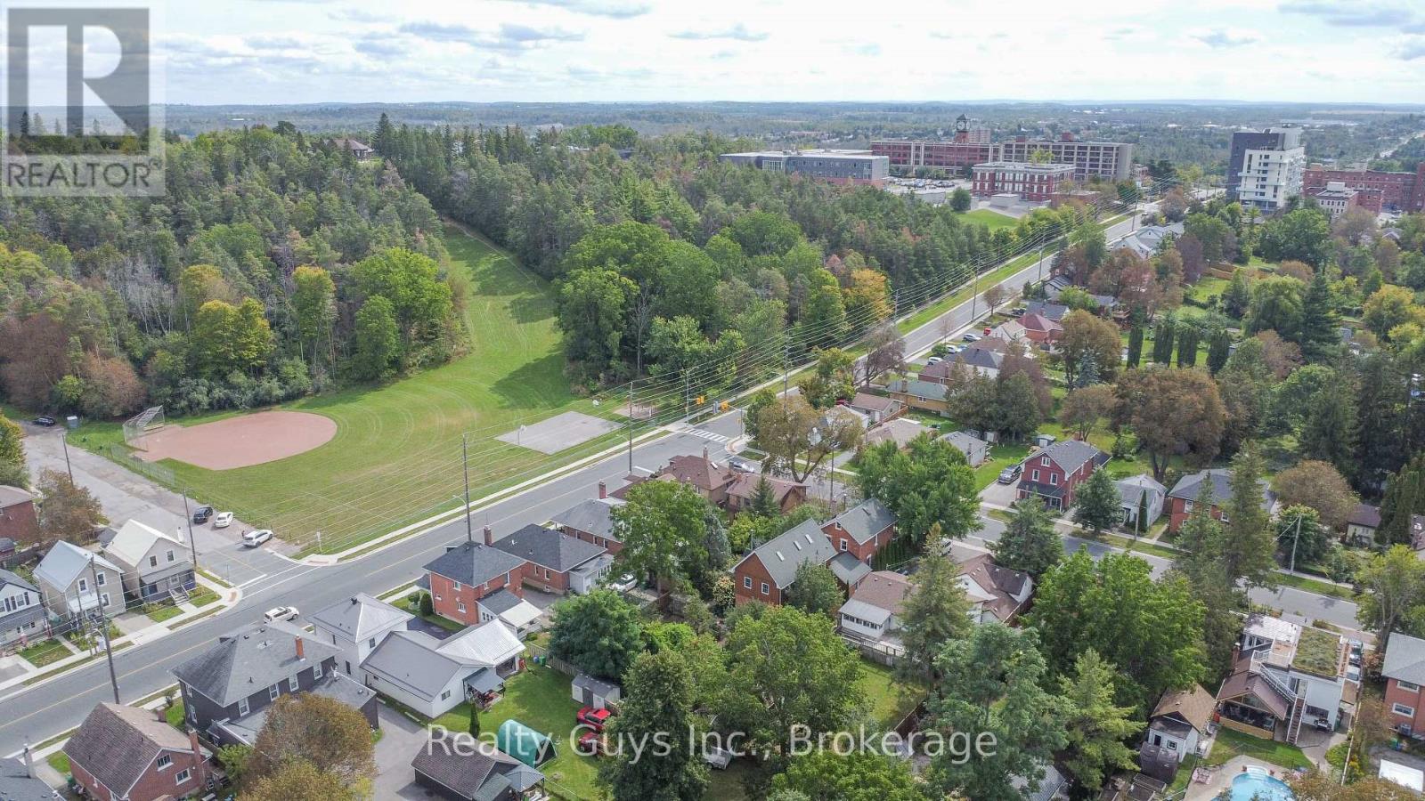 523 Armour Road, Peterborough, Ontario  K9H 1Y8 - Photo 9 - X13810264