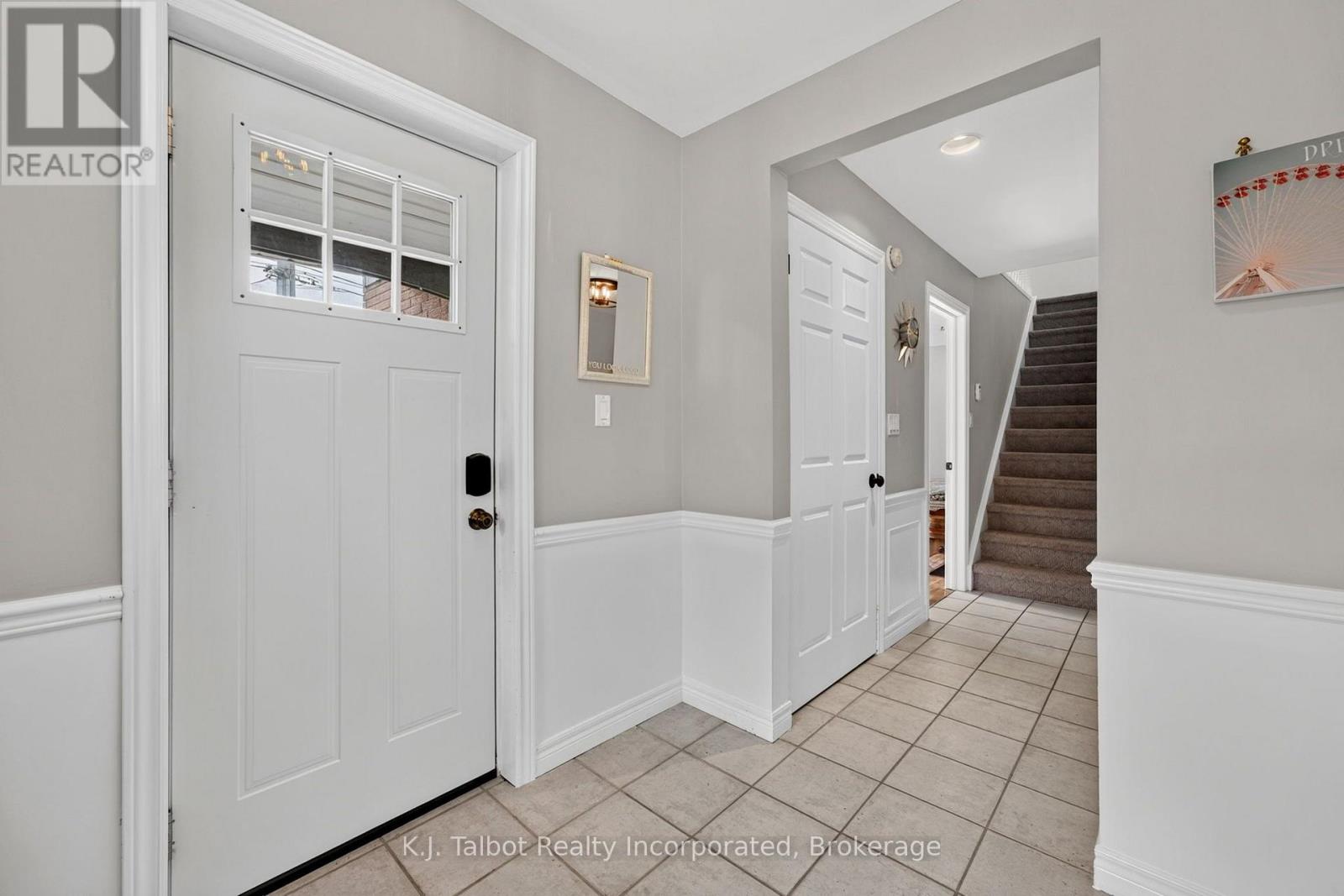 313 Cambridge Street, Goderich, Ontario N7A 4G4 - Photo 5 - X13810336