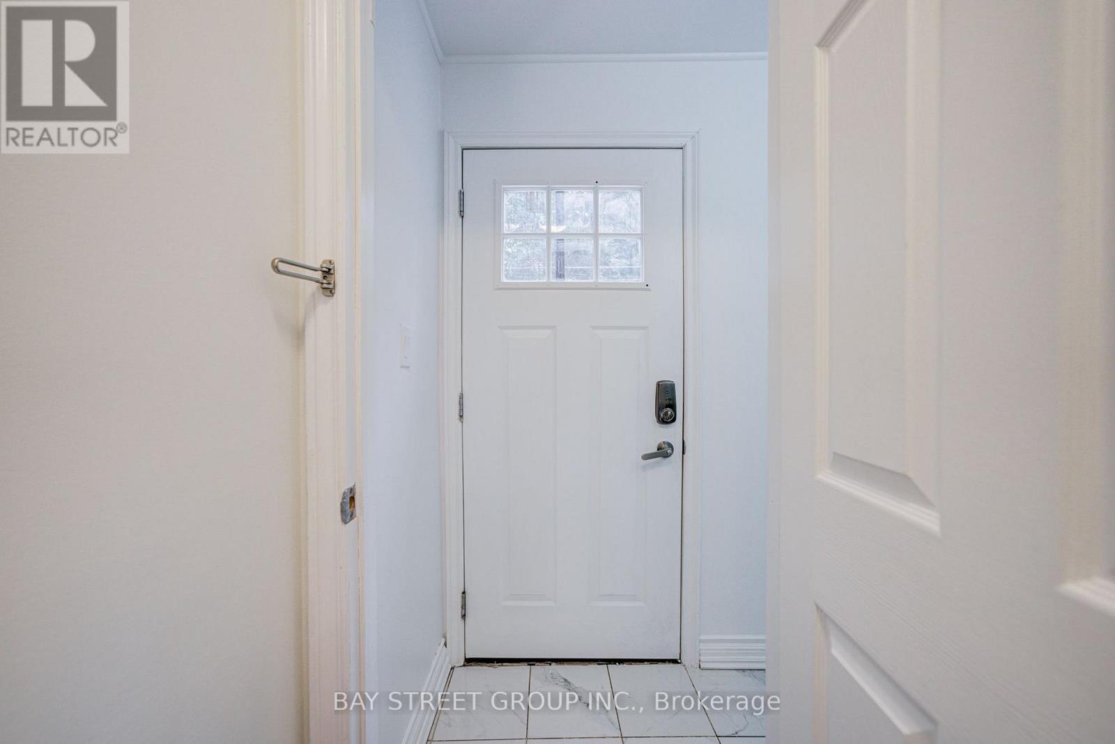7 Emmott Avenue, Toronto, Ontario  M1L 2X2 - Photo 44 - E13810112