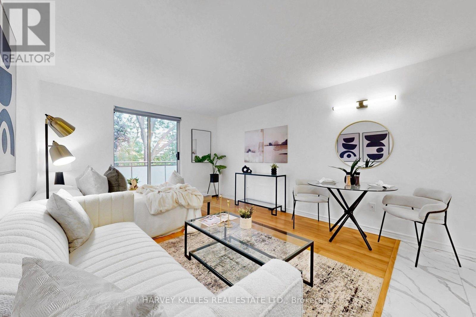 315 - 123 WOOBINE AVENUE, Toronto, Ontario