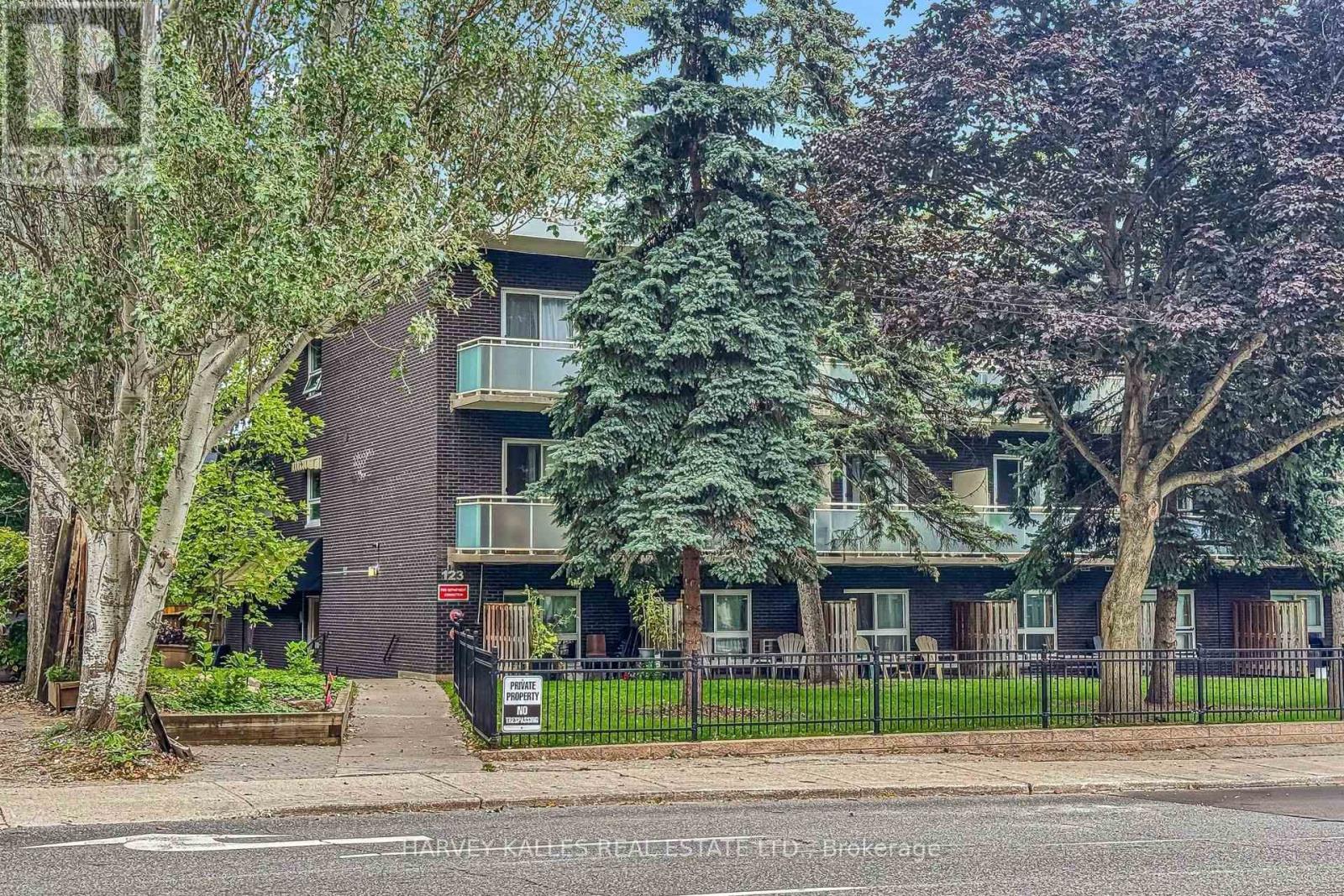 315 - 123 Woobine Avenue, Toronto, Ontario  M4L 3V8 - Photo 13 - E13810186