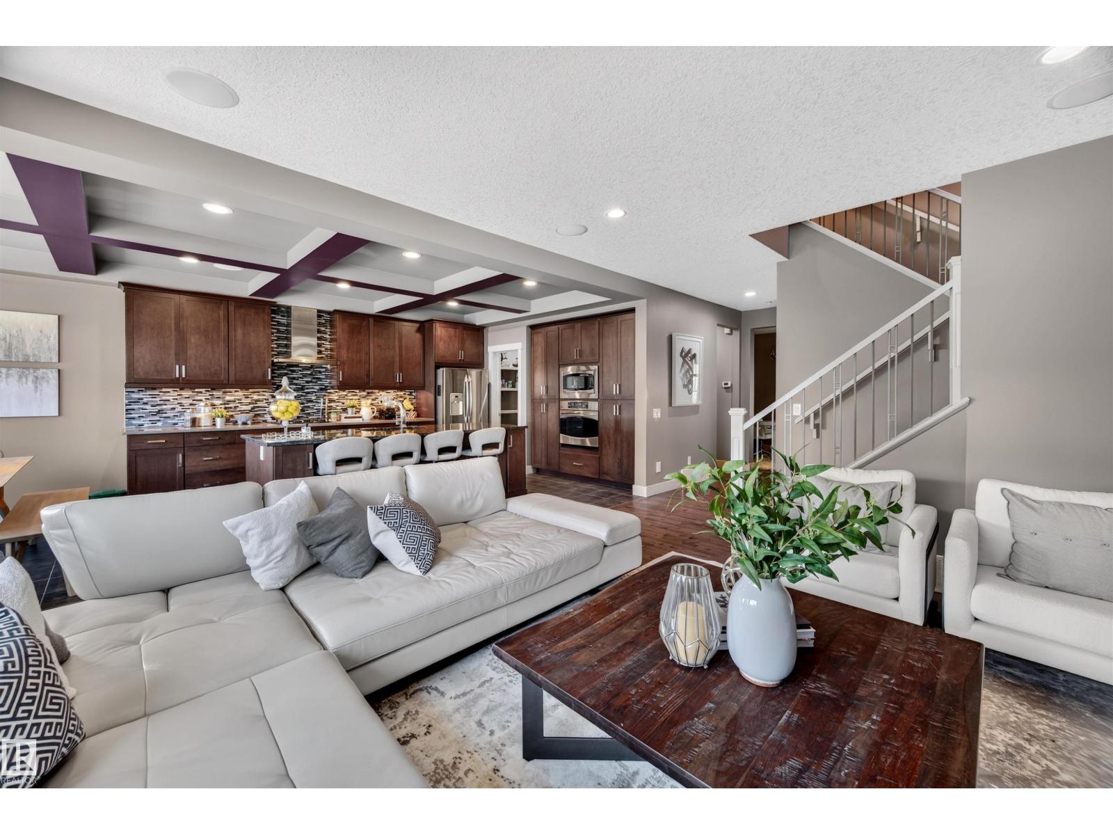 4394 CRABAPPLE CR SW