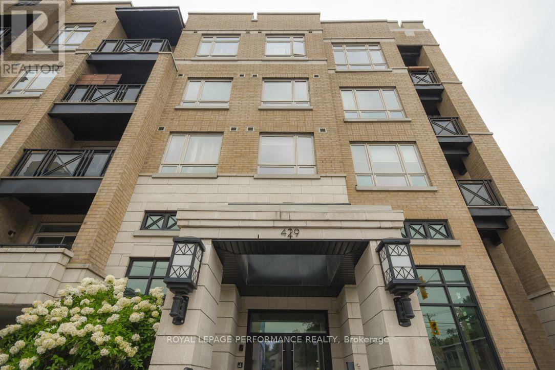 518 - 429 Kent Street, Ottawa, Ontario K2P 1B5 - Photo 2 - X13810168