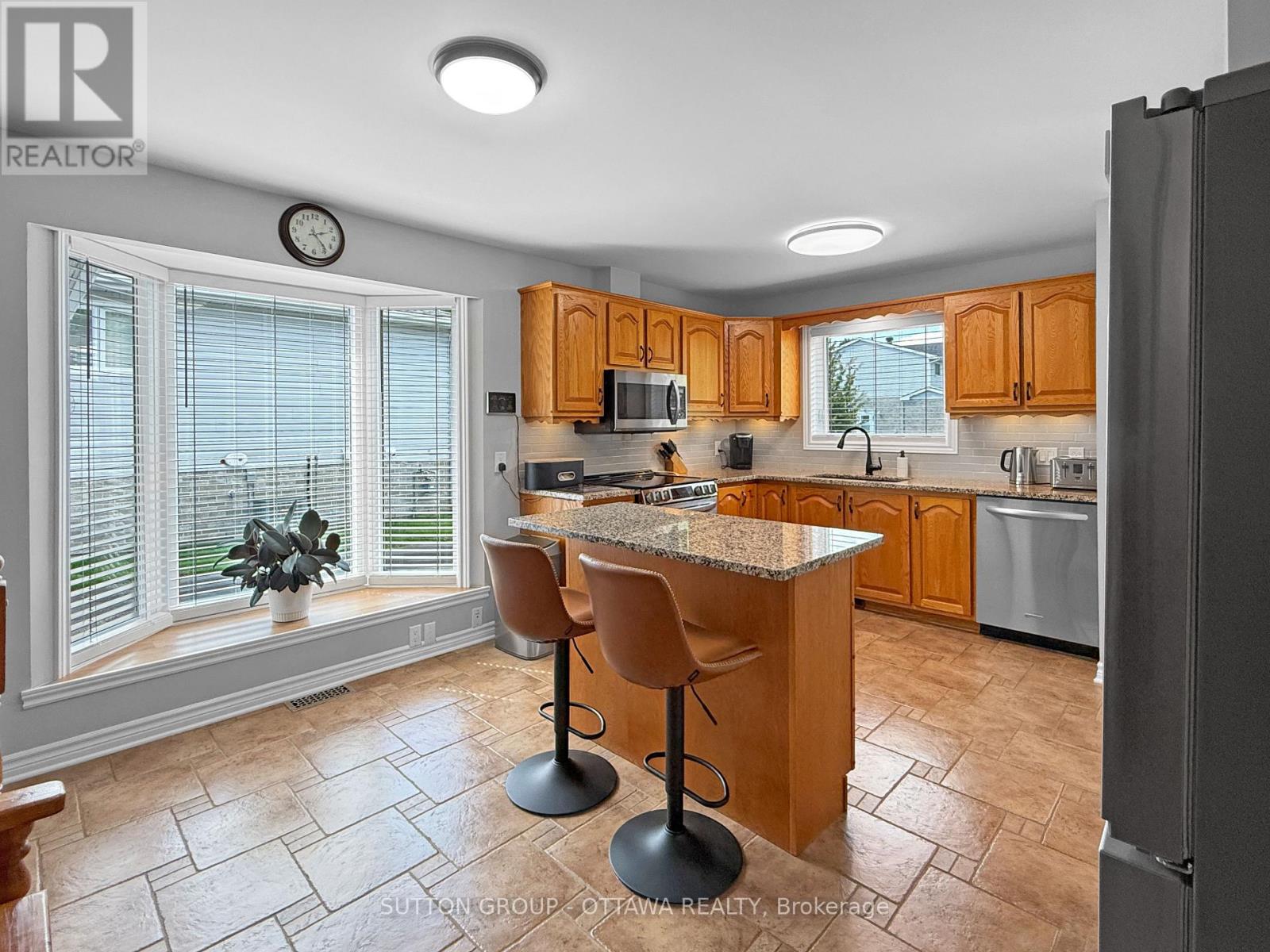 1888 Belvedere Crescent, Cornwall, Ontario  K6H 7C7 - Photo 5 - X13810294